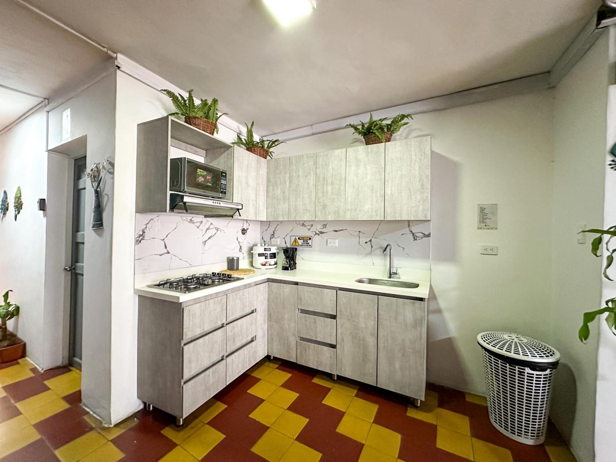 Casa Encanto, Apartamento - Habitaciones, Laureles-America Medellín Exterior foto